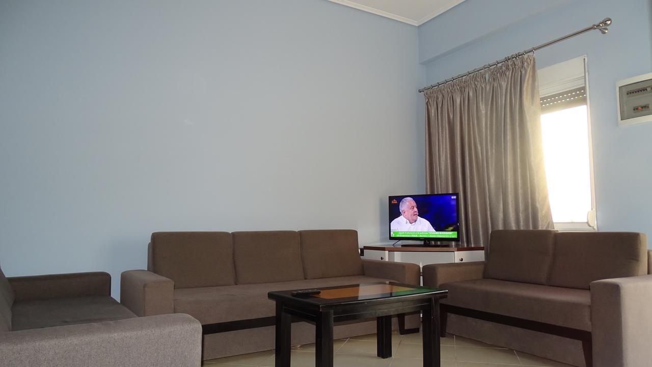 קסאמיל Hotel De Luna מראה חיצוני תמונה